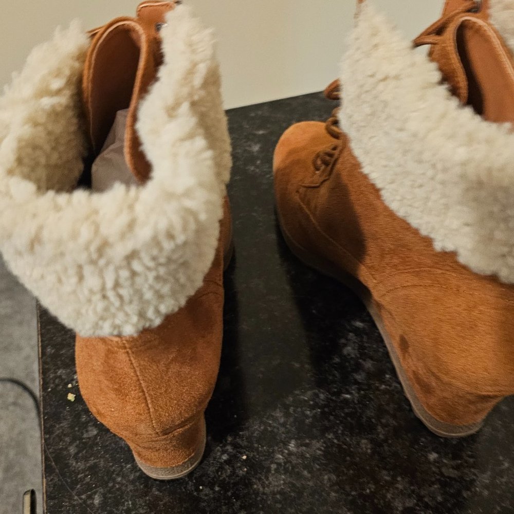 Women boots